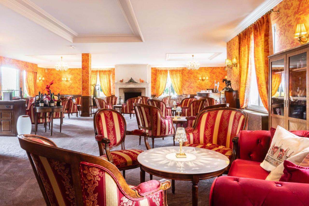 Le Manoir De La Poterie & Spa Cricquebœuf Exteriör bild