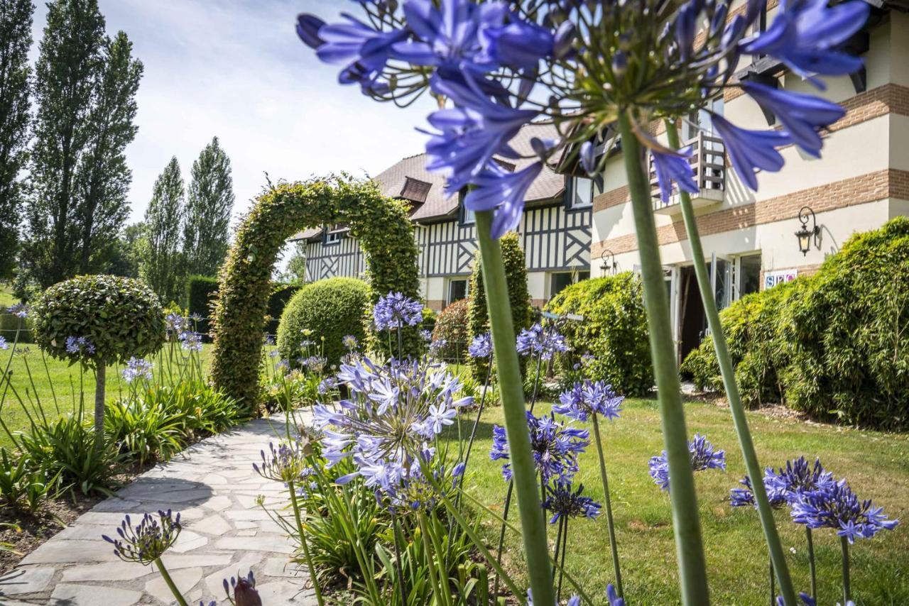 Le Manoir De La Poterie & Spa Cricquebœuf Exteriör bild